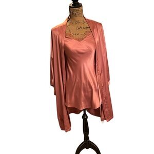 Brand new with tags VS nightie with matching robe